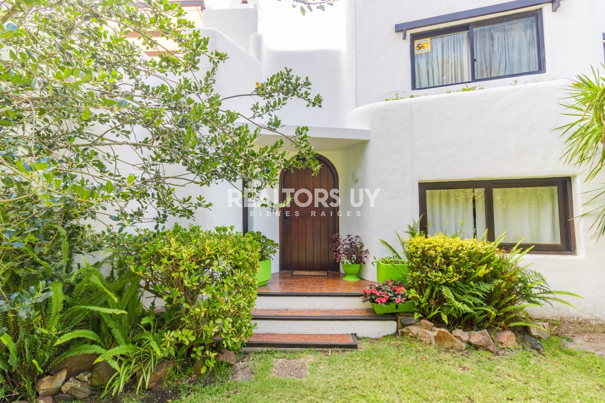 Casa ID.22 - Casa en venta en complejo de Punta Ballena