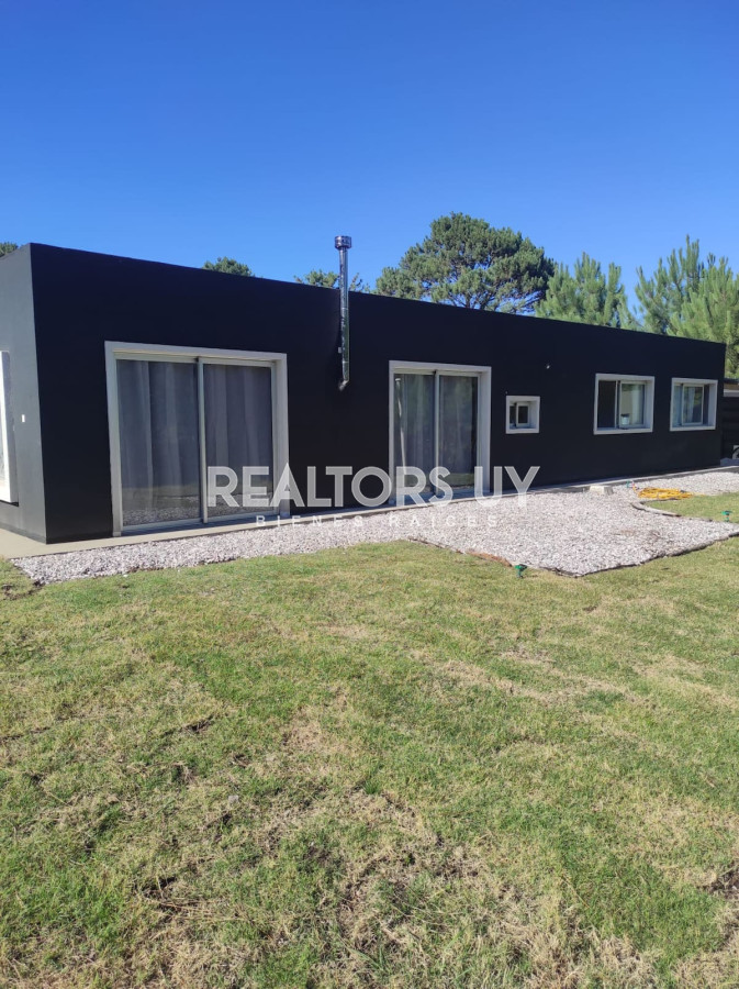 Casa ID.21 - Casa en La Barra en alquiler anual