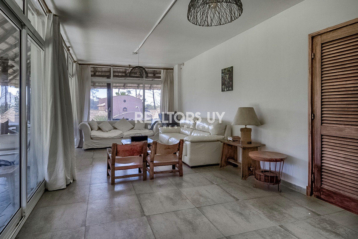 Casa ID.15 - Casa en venta Jardines de Córdoba Punta del Este