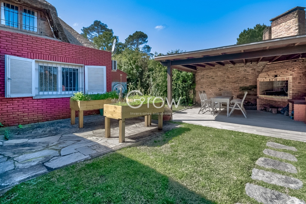 Casa ID.1626 - Casa en venta Jardines de Córdoba Punta del Este