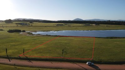 Terreno en venta en Laguna de los Cisnes Barrio Privado Punta del Este