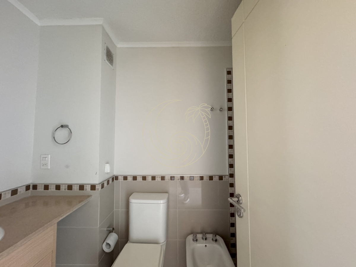 Apartamento ID.21093197 - Apartamento en venta Ocean Drive Aidy Grill Punta del Este 3 dormitorios