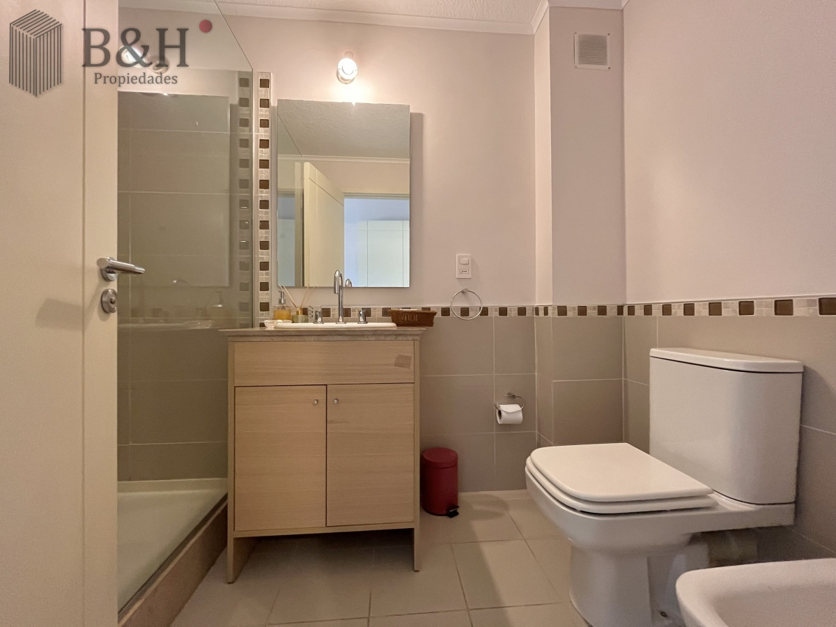Apartamento ID.6759 - Apartamento alquiler anual Punta del este 3 dormitorios más dependencia Aidy grill