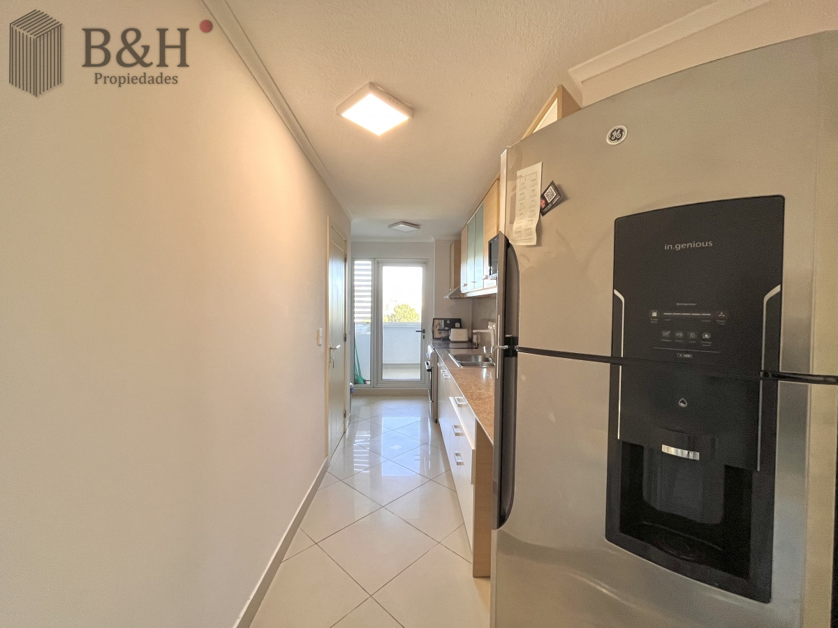 Apartamento ID.6759 - Apartamento alquiler anual Punta del este 3 dormitorios más dependencia Aidy grill