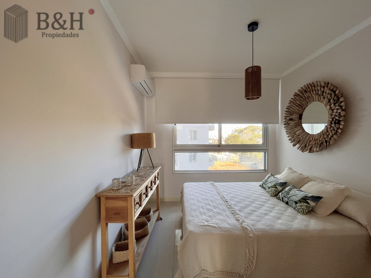 Apartamento ID.6759 - Apartamento alquiler anual Punta del este 3 dormitorios más dependencia Aidy grill