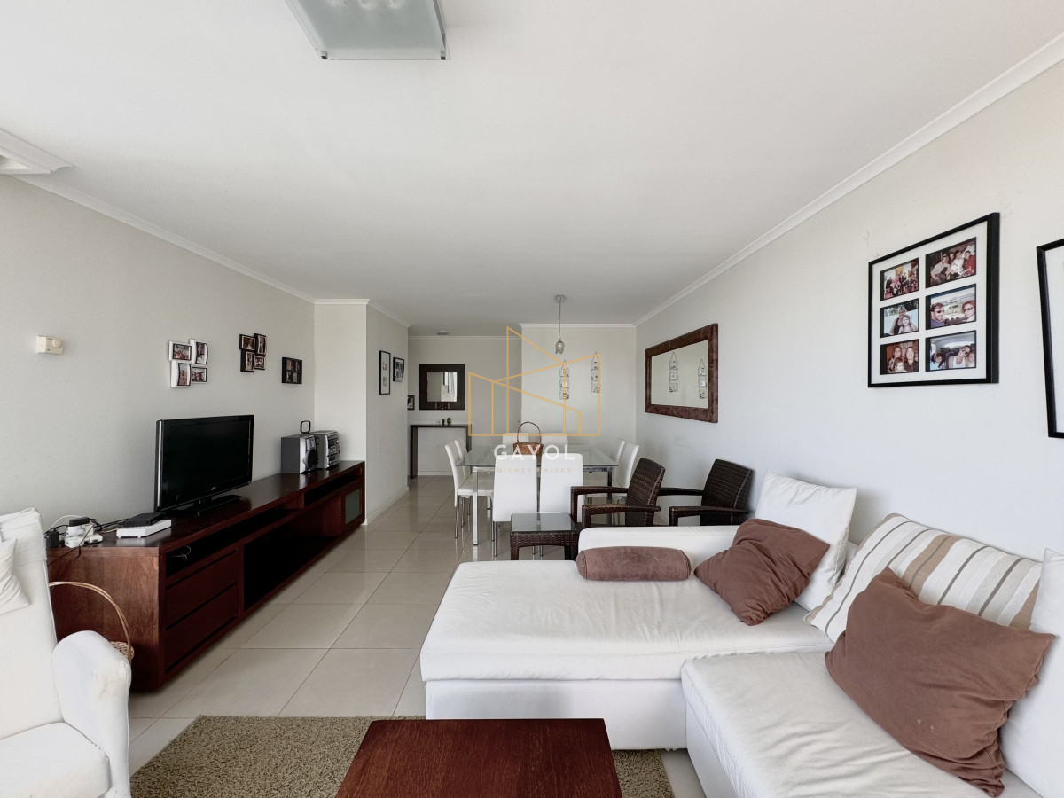 Apartamento ID.850 - Apartamento en venta Ocean Drive Aidy Grill Punta del Este 3 dormitorios