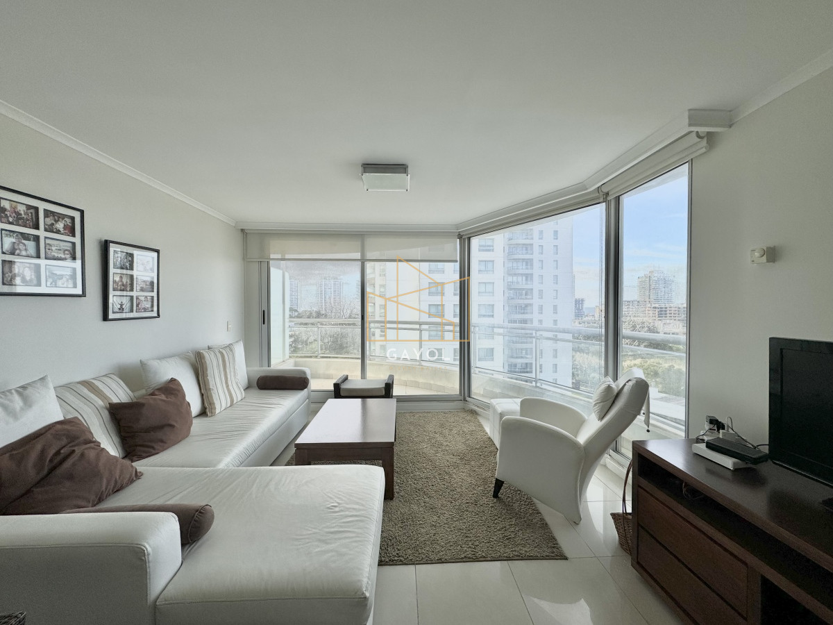 Apartamento ID.850 - Apartamento en venta Ocean Drive Aidy Grill Punta del Este 3 dormitorios