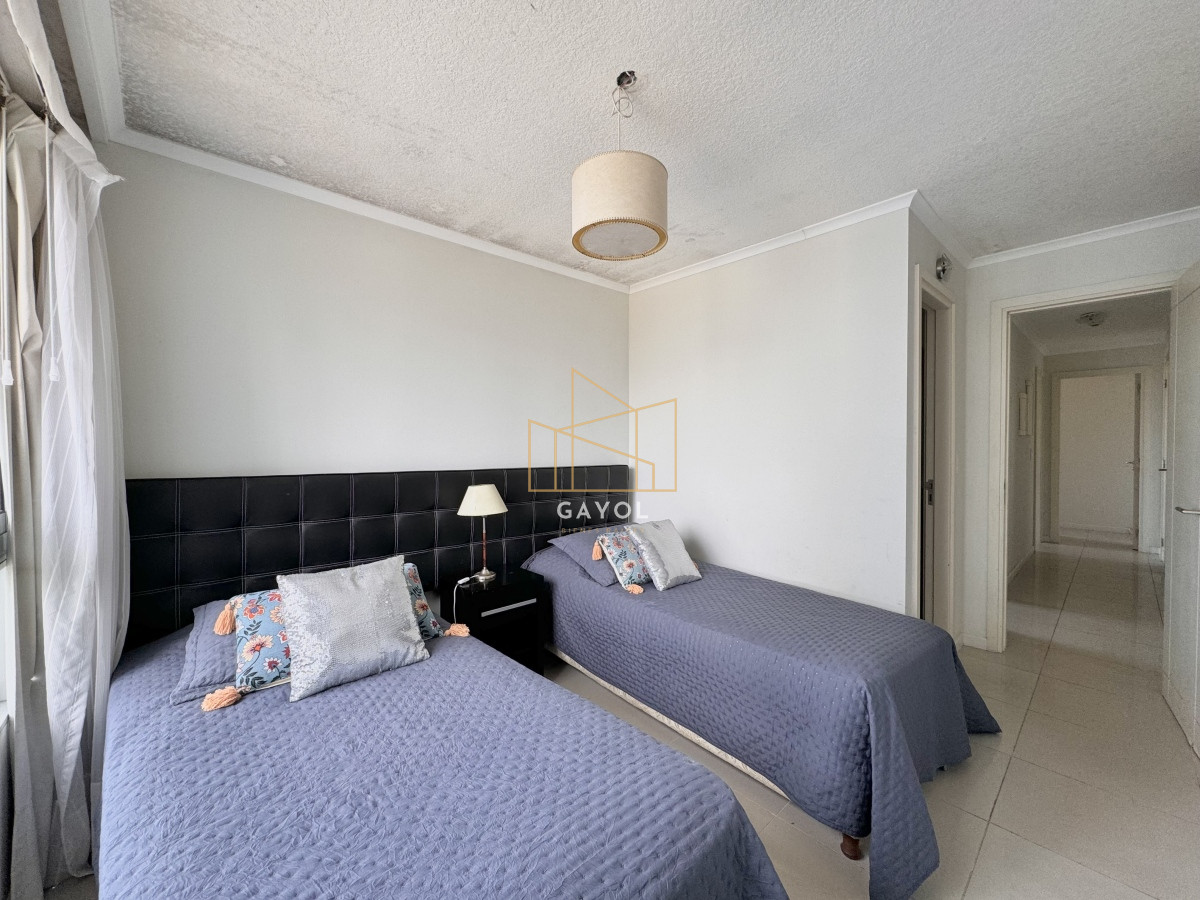 Apartamento ID.850 - Apartamento en venta Ocean Drive Aidy Grill Punta del Este 3 dormitorios