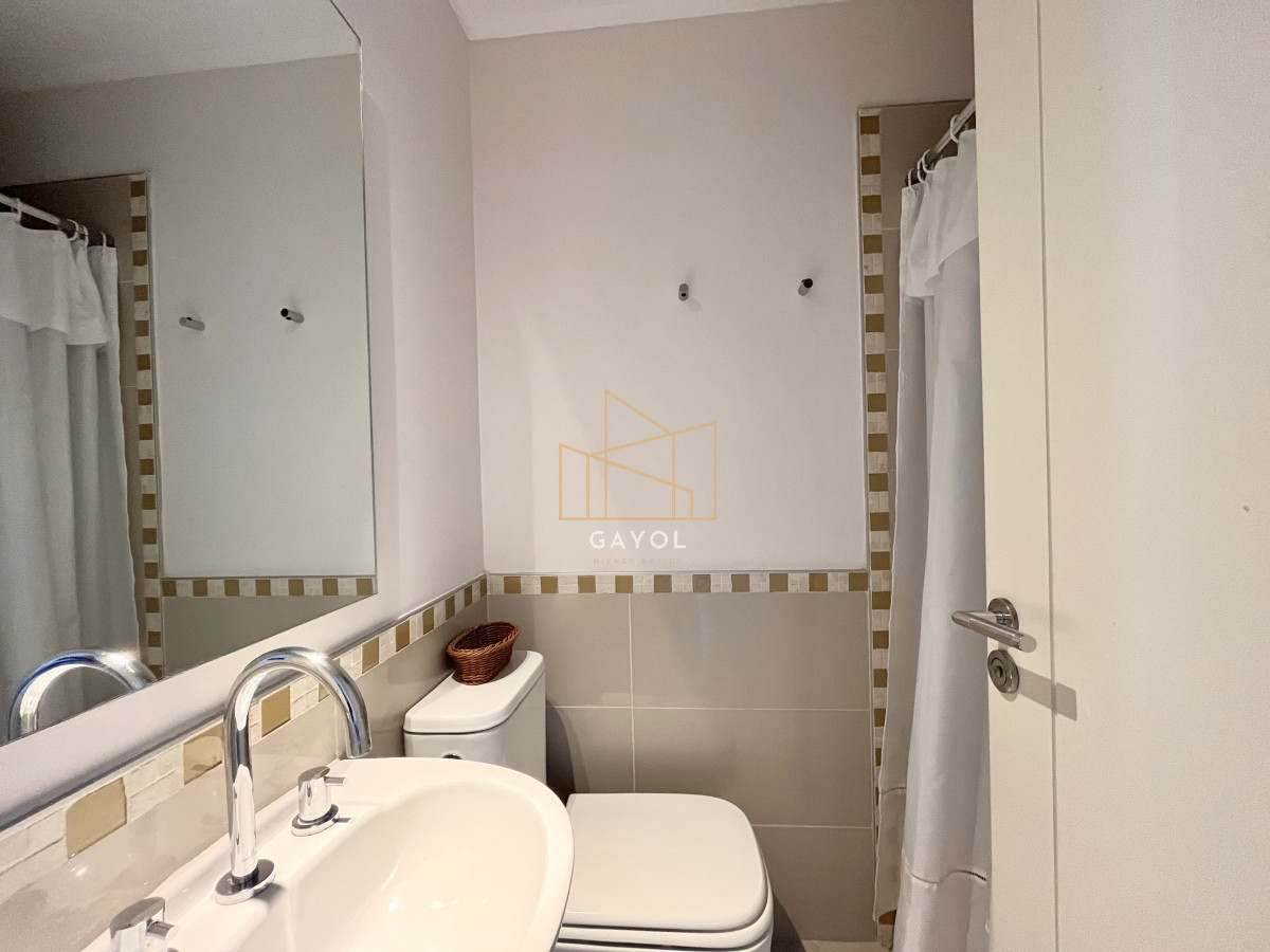 Apartamento ID.851 - Apartamento alquiler anual Punta del este 3 dormitorios más dependencia Aidy grill