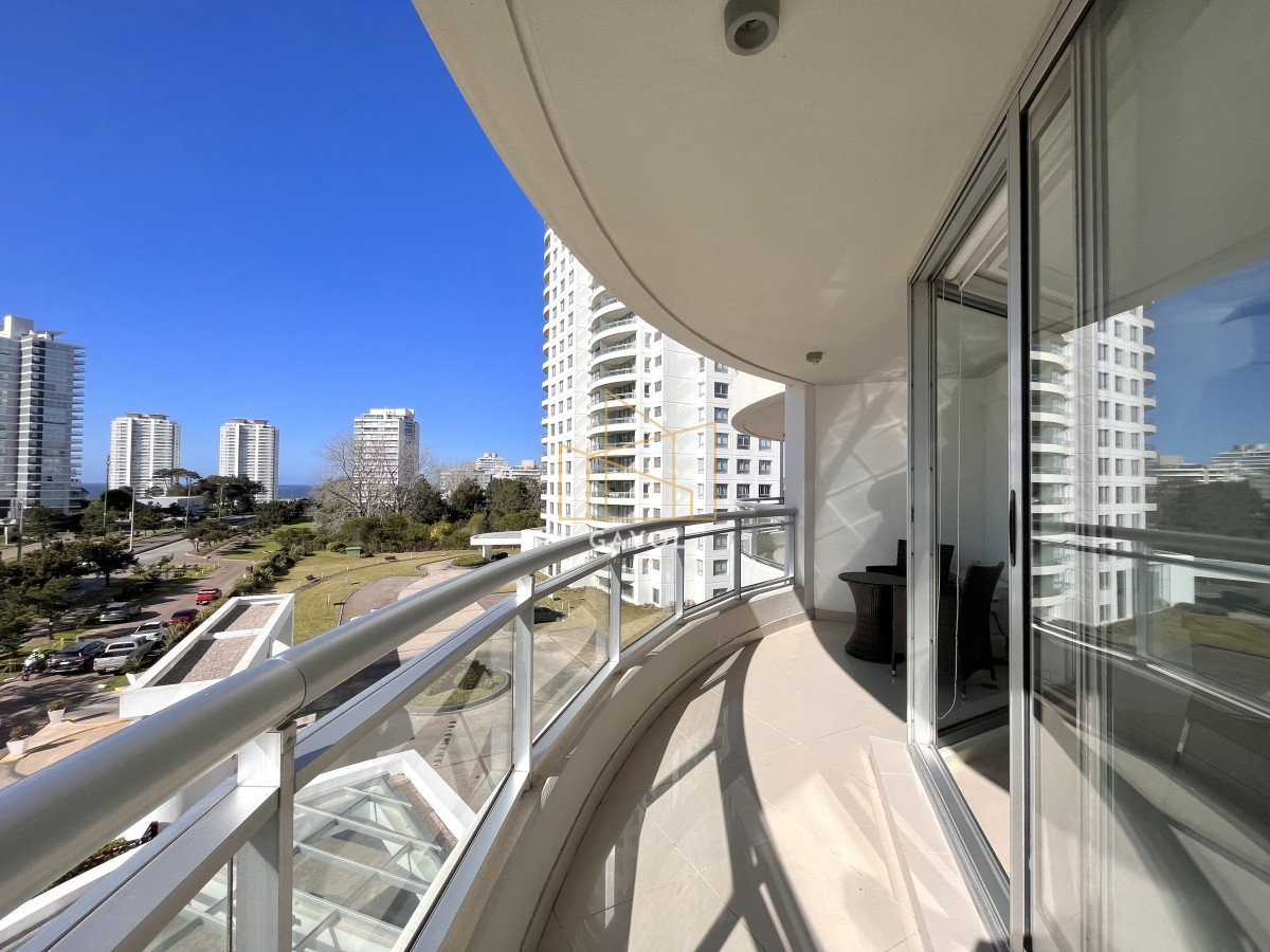 Apartamento ID.851 - Apartamento alquiler anual Punta del este 3 dormitorios más dependencia Aidy grill