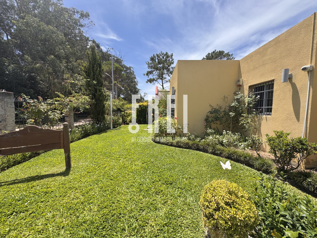 Casa ID.202 - Casa en venta Rincón del Indio Punta del Este 4 dormitorios