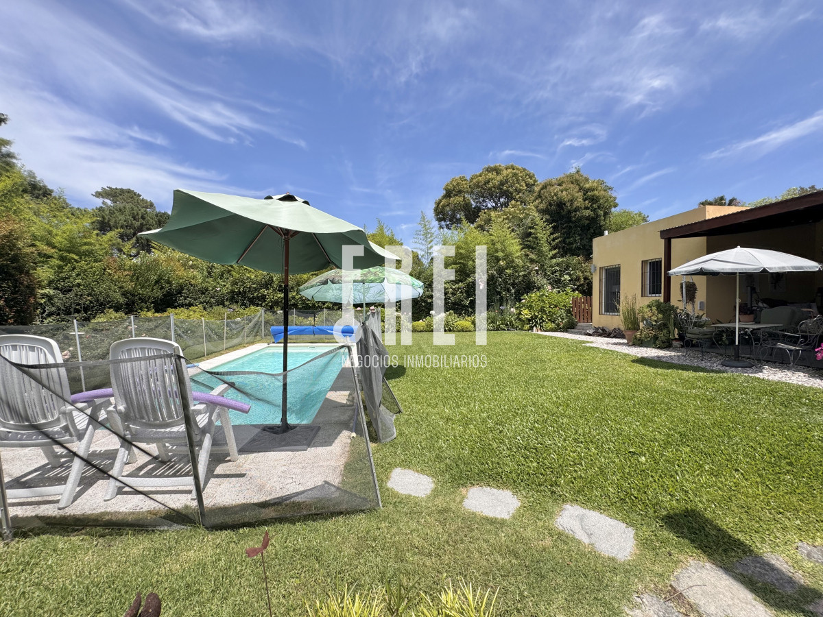 Casa ID.202 - Casa en venta Rincón del Indio Punta del Este 4 dormitorios