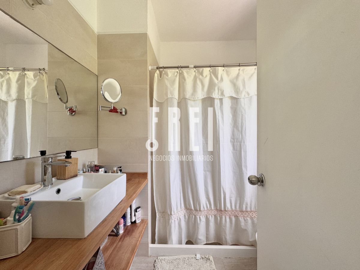 Casa ID.202 - Casa en venta Rincón del Indio Punta del Este 4 dormitorios