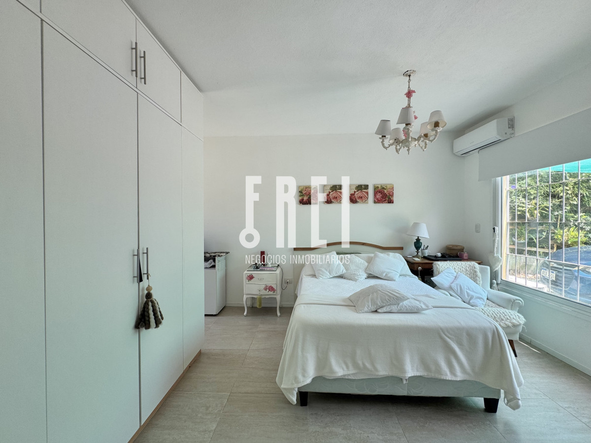Casa ID.202 - Casa en venta Rincón del Indio Punta del Este 4 dormitorios