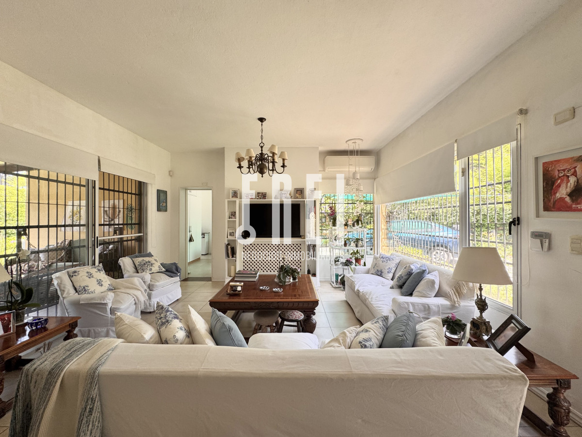 Casa ID.202 - Casa en venta Rincón del Indio Punta del Este 4 dormitorios