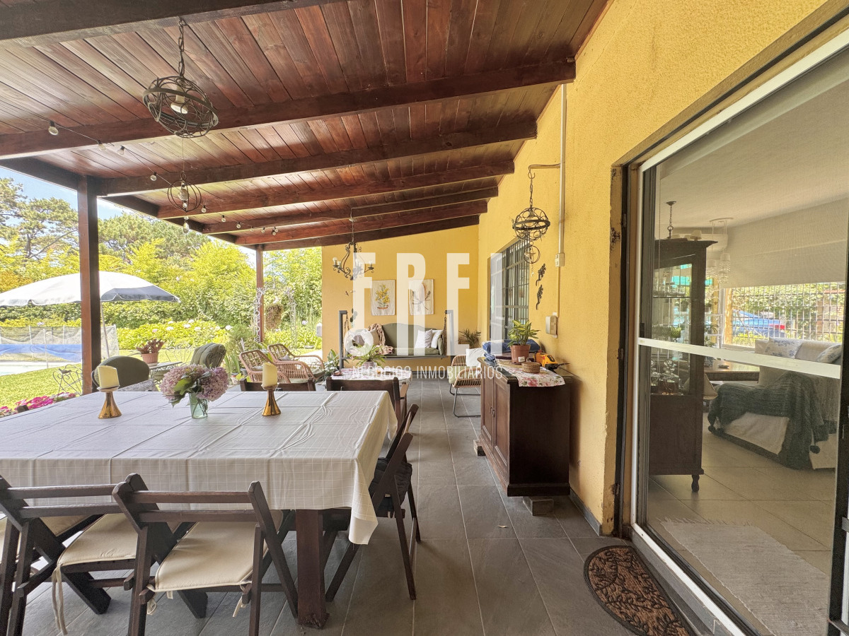 Casa ID.202 - Casa en venta Rincón del Indio Punta del Este 4 dormitorios