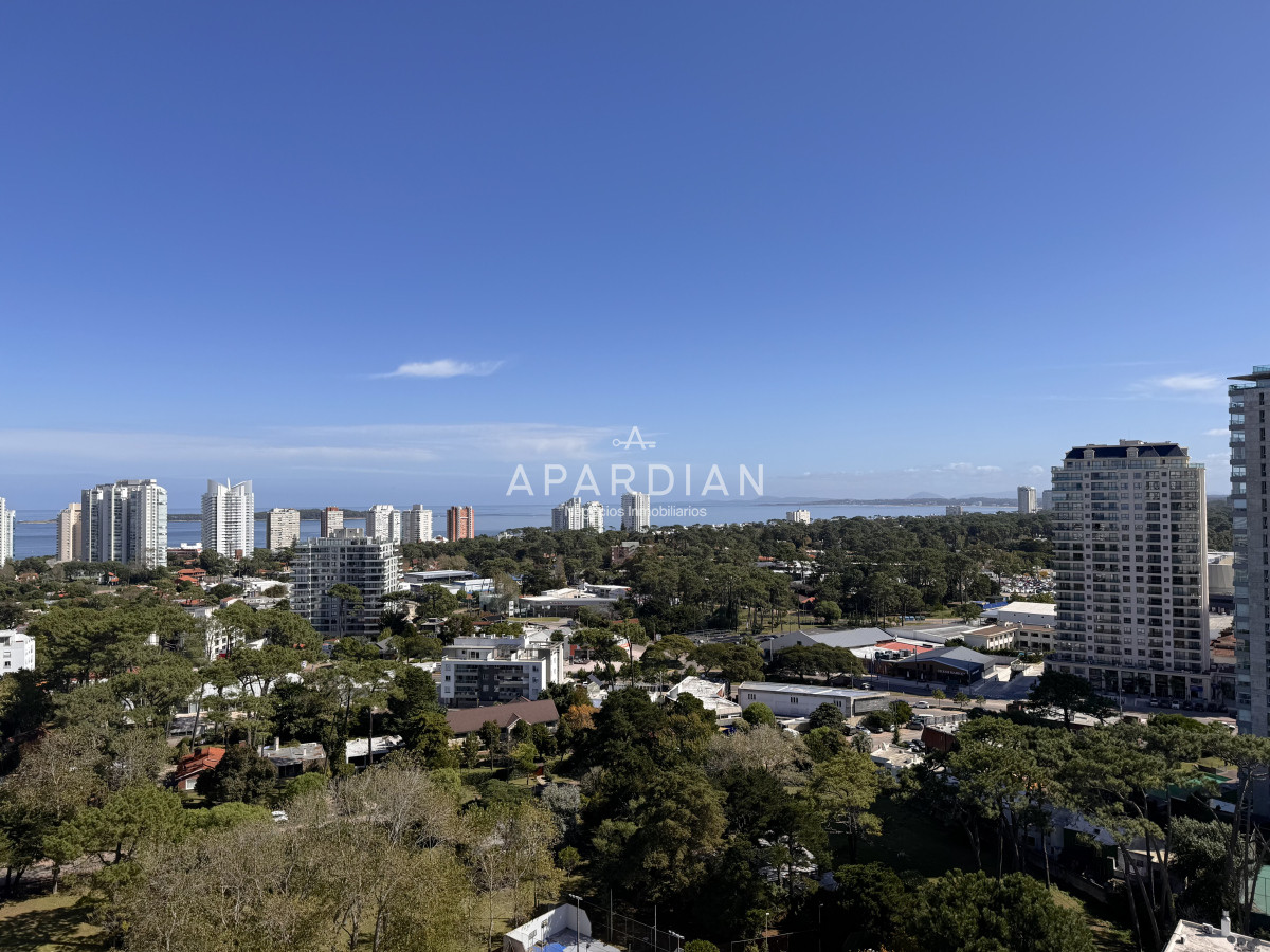 Apartamento ID.21099169 - Apartamento penthouse en venta Punta del Este, Ocean Drive Aidy grill