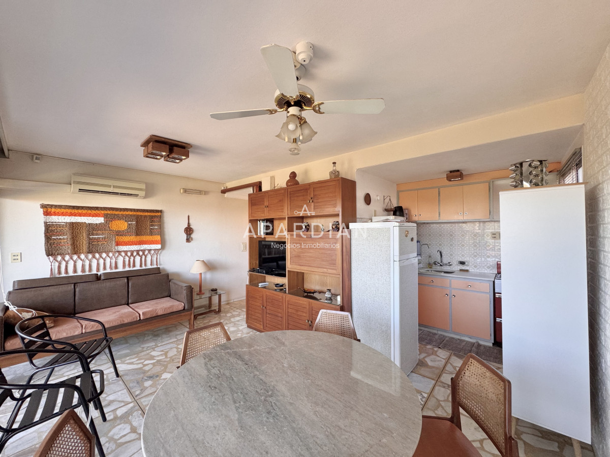 Apartamento ID.21097936 - Apartamento alquiler anual Punta del Este Playa Mansa