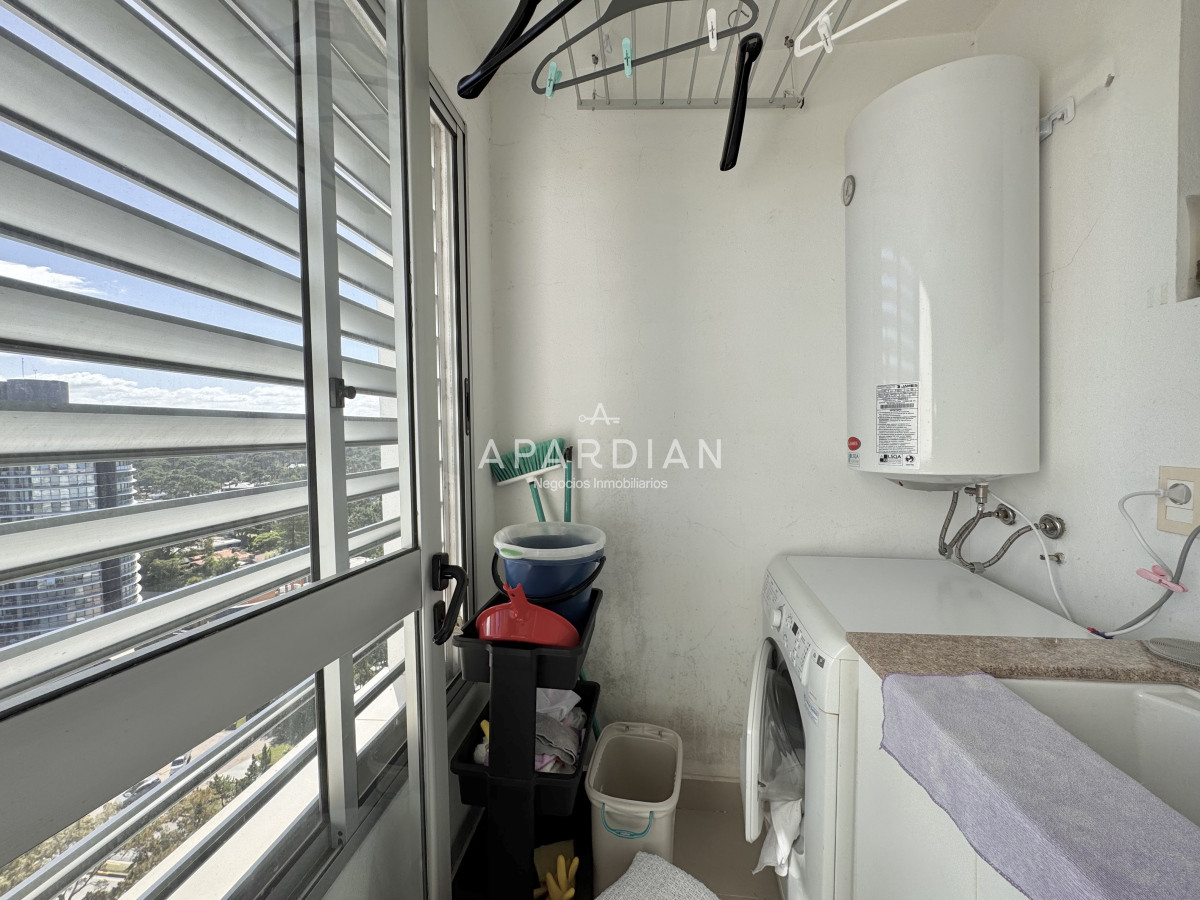 Apartamento ID.21099169 - Apartamento penthouse en venta Punta del Este, Ocean Drive Aidy grill