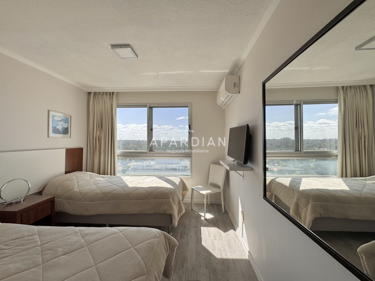 Apartamento ID.21099169 - Apartamento penthouse en venta Punta del Este, Ocean Drive Aidy grill