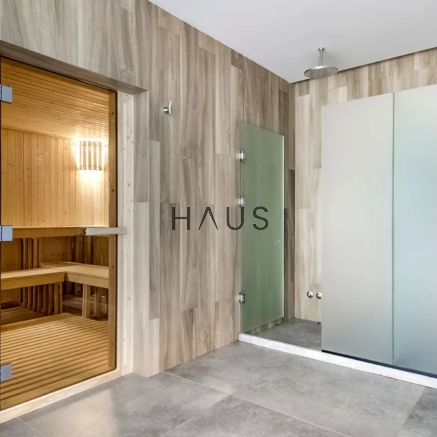 Apartamento ID.335 -  Tu Refugio en la Mansa: Elegancia y Confort a Pasos del Mar