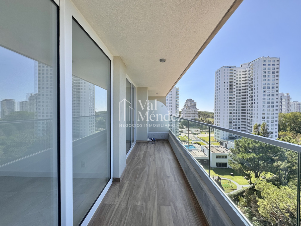 Apartamento ID.3875 - Apartamento de 2 dormitorios en venta Punta del Este Aidy Grill Pozo próxima entrega