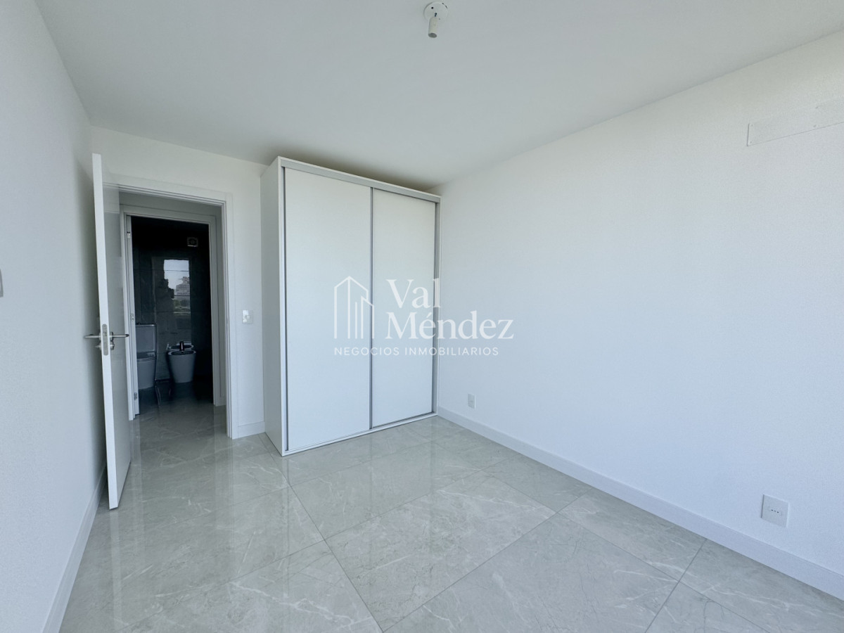 Apartamento ID.3875 - Apartamento de 2 dormitorios en venta Punta del Este Aidy Grill Pozo próxima entrega