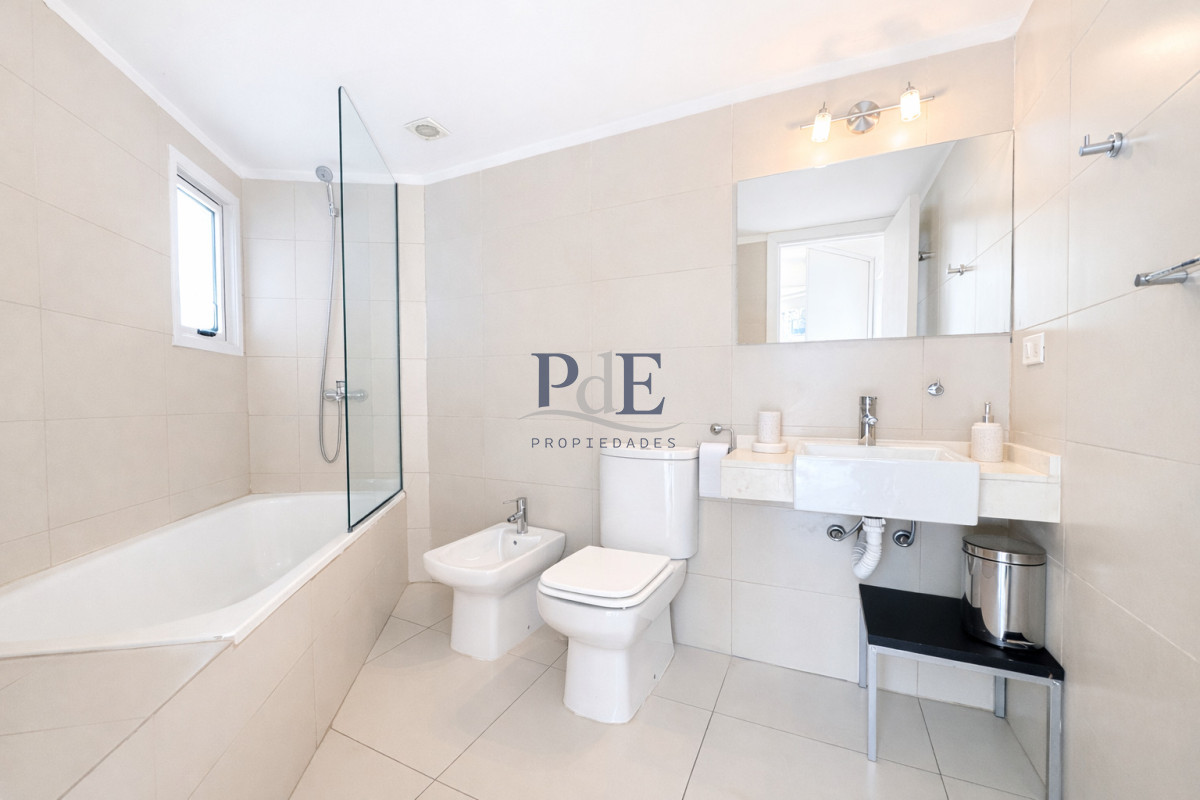 Apartamento en San Rafael | Planta con Terraza y Parrillero Exclusivo - Imagen 9