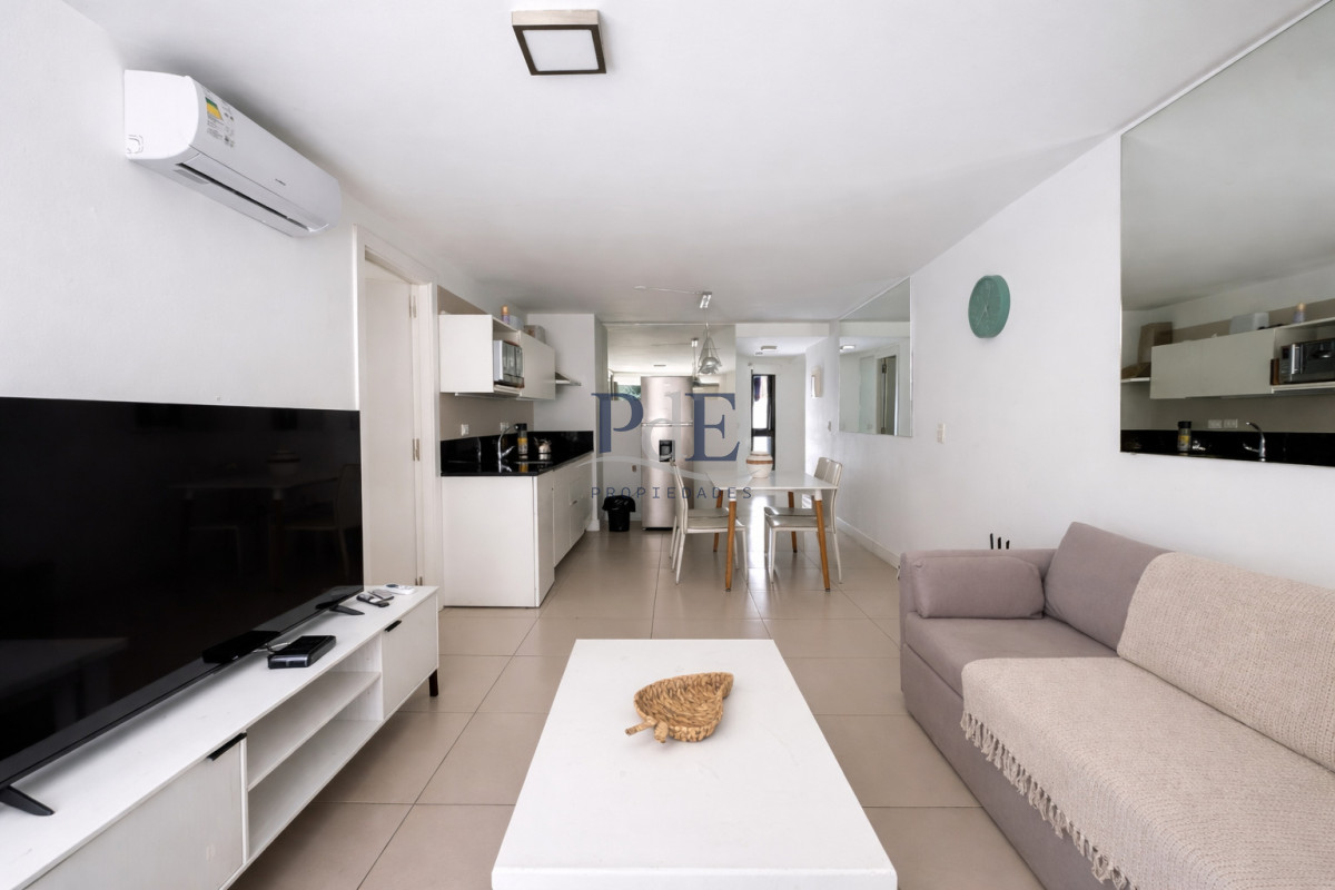 Apartamento en San Rafael | Planta con Terraza y Parrillero Exclusivo - Imagen 2