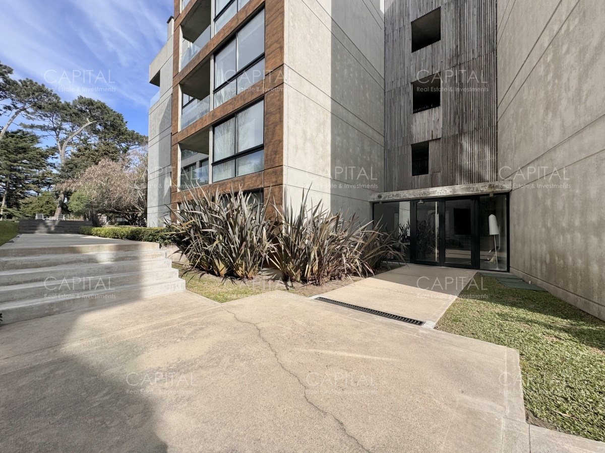 Apartamento ID.37095 - Apartamento en venta Punta del Este