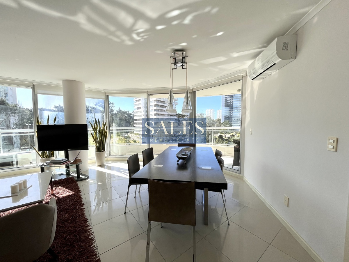 Apartamento ID.149 - Apartamento alquiler anual Punta del este 3 dormitorios más dependencia Aidy grill