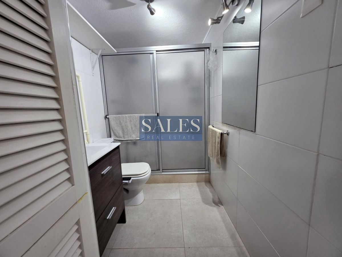 Apartamento ID.1535 - VENTA APARTAMENTO EN PENINSULA REMODELADO 