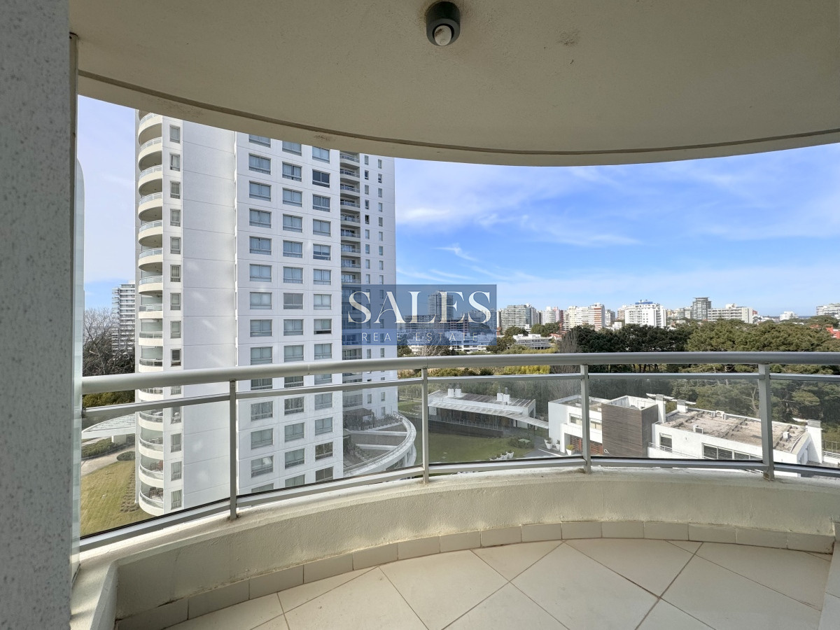 Apartamento ID.608 - Apartamento en venta Ocean Drive Aidy Grill Punta del Este 3 dormitorios