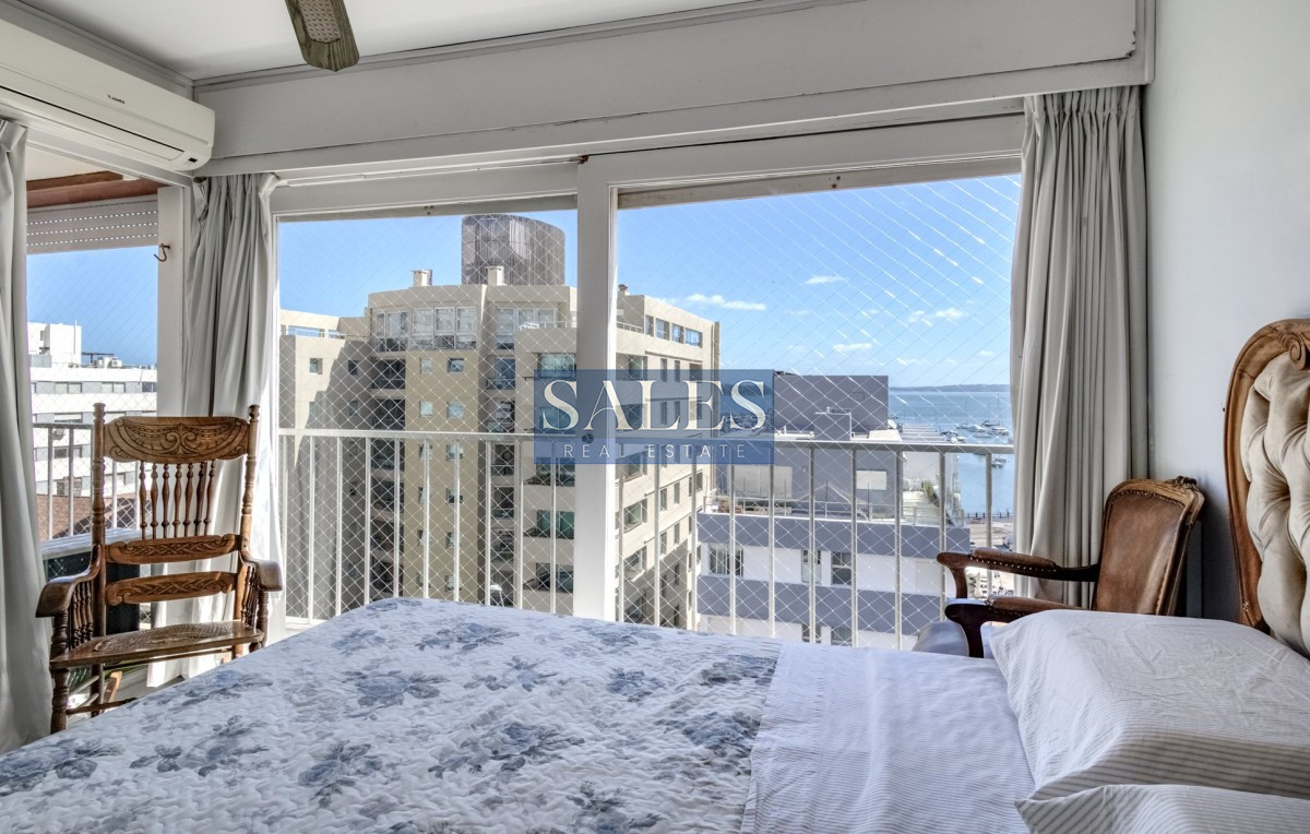 Apartamento ID.313 - Apartamento en venta Península Punta del Este