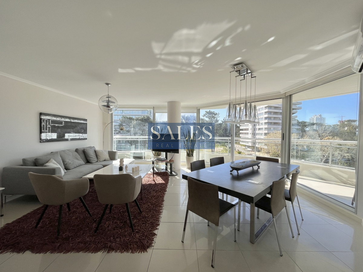 Apartamento ID.149 - Apartamento alquiler anual Punta del este 3 dormitorios más dependencia Aidy grill