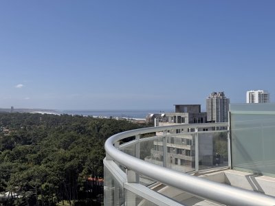 Apartamento penthouse en venta Punta del Este, Ocean Drive Aidy grill
