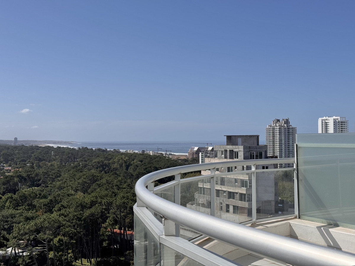 Apartamento penthouse en venta Punta del Este, Ocean Drive Aidy grill