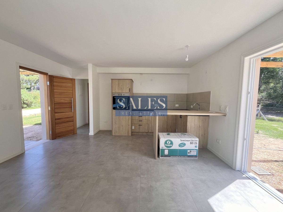 Casa ID.168 - Casas en venta en Chihuahua, Punta Ballena, a pasos mar.