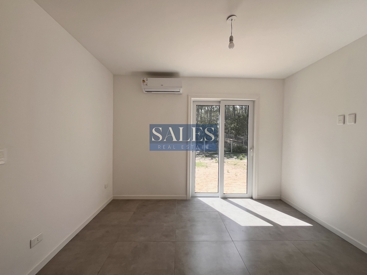 Casa ID.168 - Casas en venta en Chihuahua, Punta Ballena, a pasos mar.