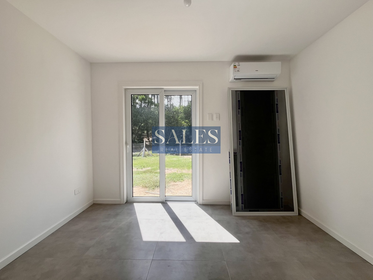 Casa ID.168 - Casas en venta en Chihuahua, Punta Ballena, a pasos mar.