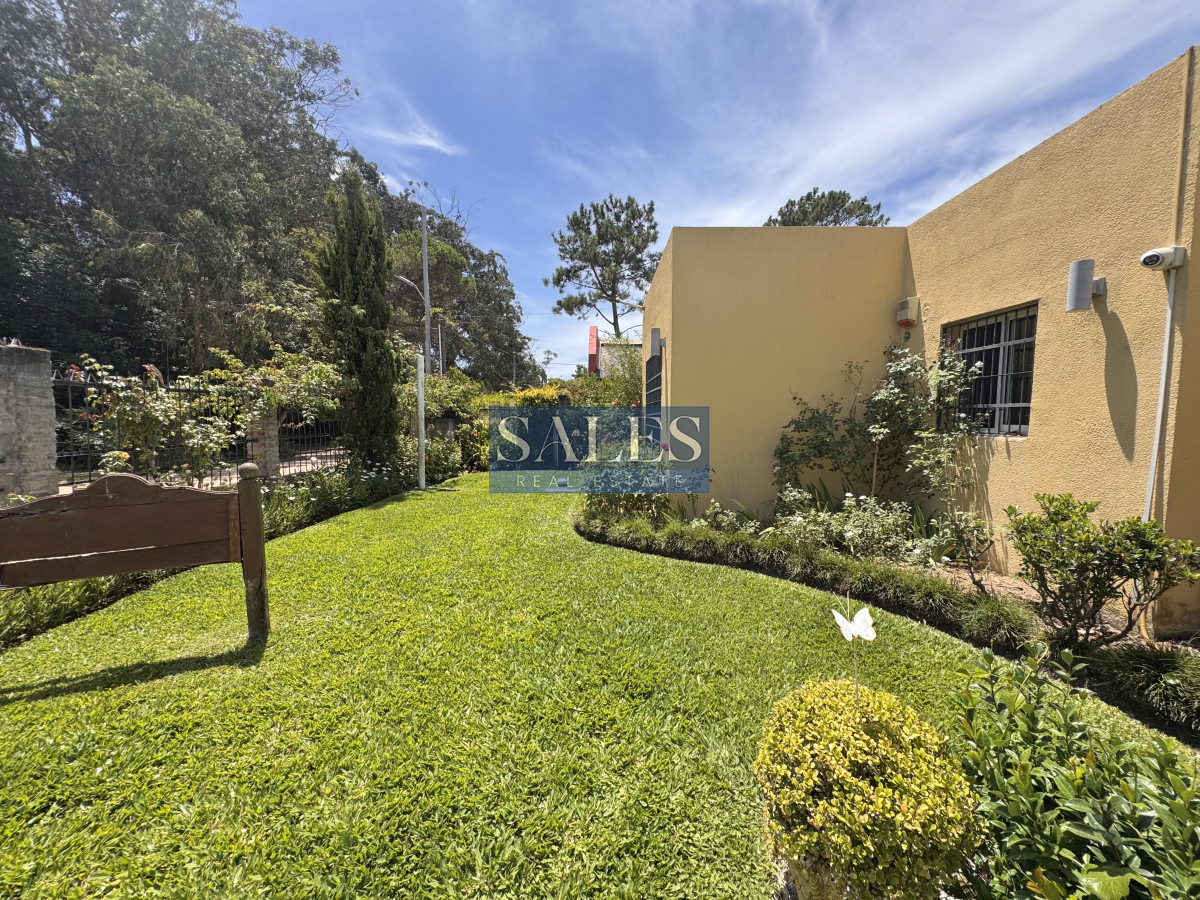 Casa ID.1029 - Casa en venta Rincón del Indio Punta del Este 4 dormitorios