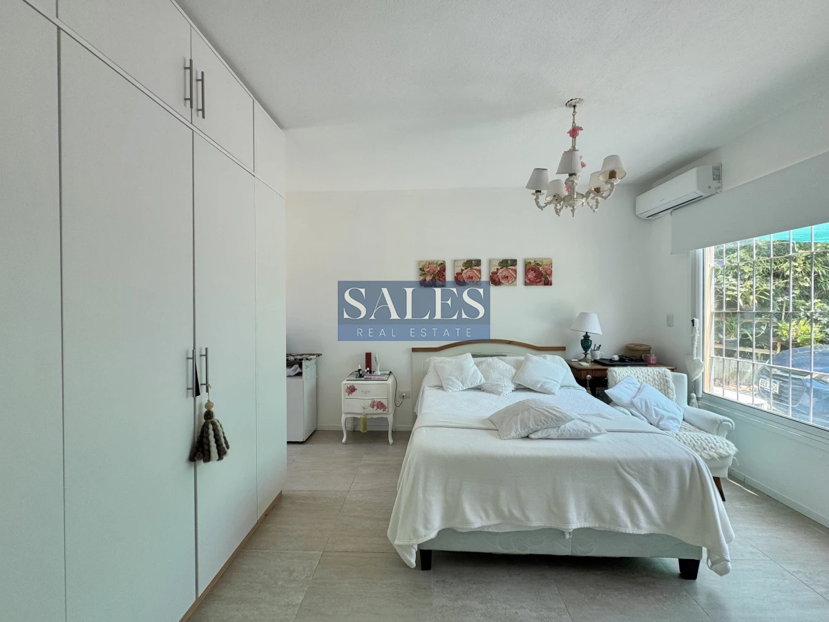 Casa ID.1029 - Casa en venta Rincón del Indio Punta del Este 4 dormitorios