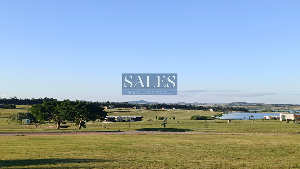 Terreno ID.1178 - Terreno en venta en Laguna de los Cisnes Barrio Privado Punta del Este