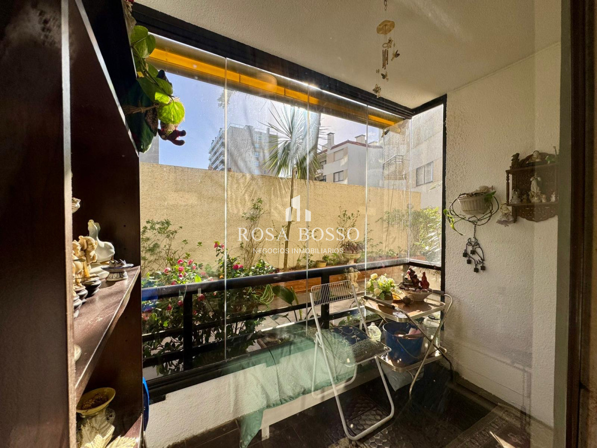 Apartamento ID.9786 - 2 Dorm. 3 Baños en Edifico Antibes