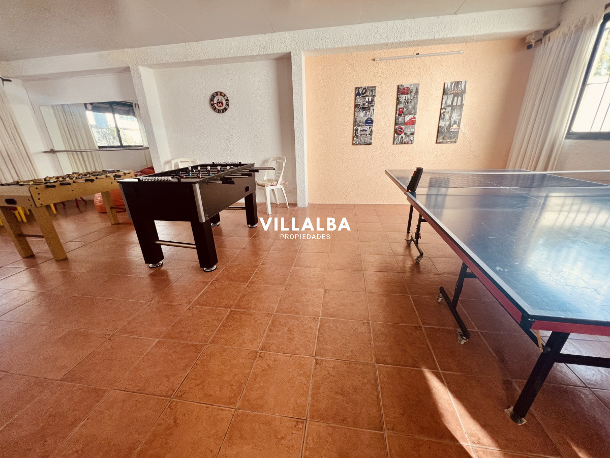 Apartamento ID.3819 - 2 Dorm. 3 Baños en Edifico Antibes