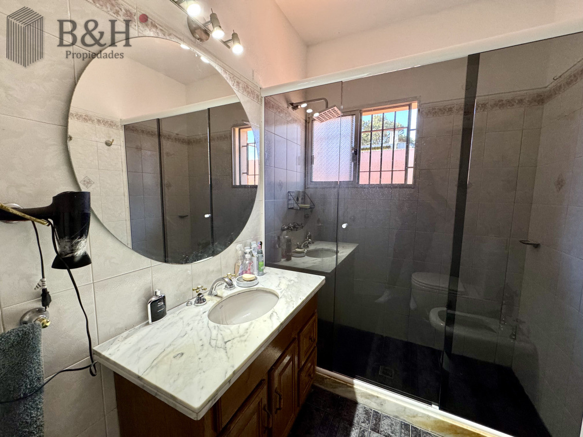 Casa ID.6015 - Chalet 4 dormitorios en alquiler temporal Punta del Este