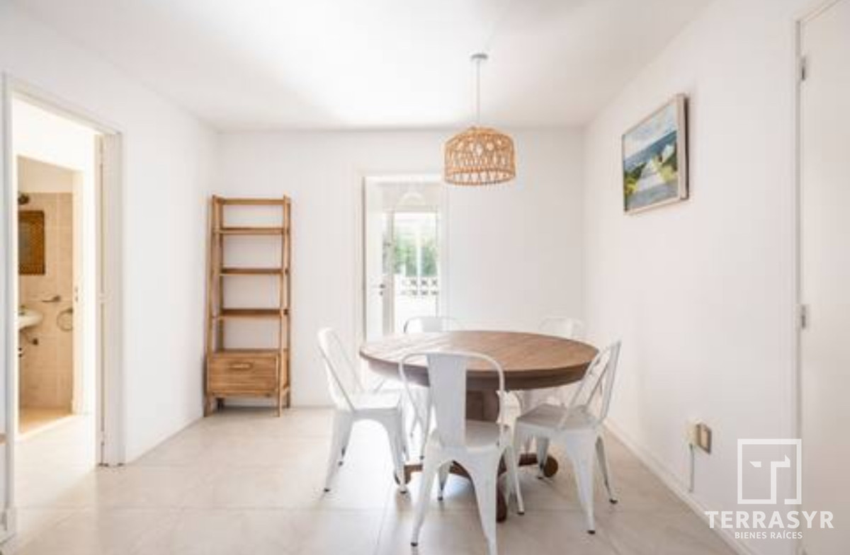 Apartamento ID.1571 - OPORTUNIDAD DEPARTAMENTO EN PENINSULA 2 DORMITORIOS