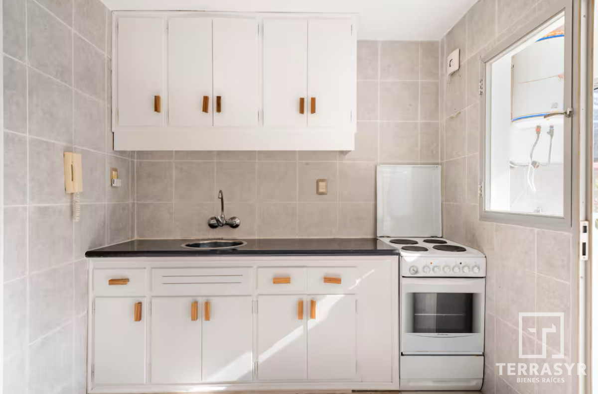 Apartamento ID.1571 - OPORTUNIDAD DEPARTAMENTO EN PENINSULA 2 DORMITORIOS