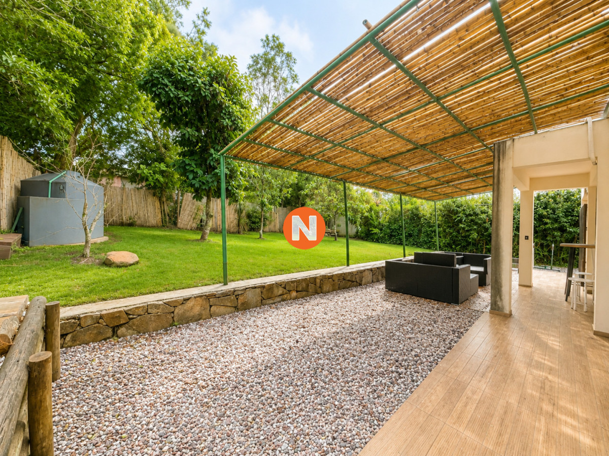 Casa Ref.225389 - Casa 4 suites completas en San Rafael 