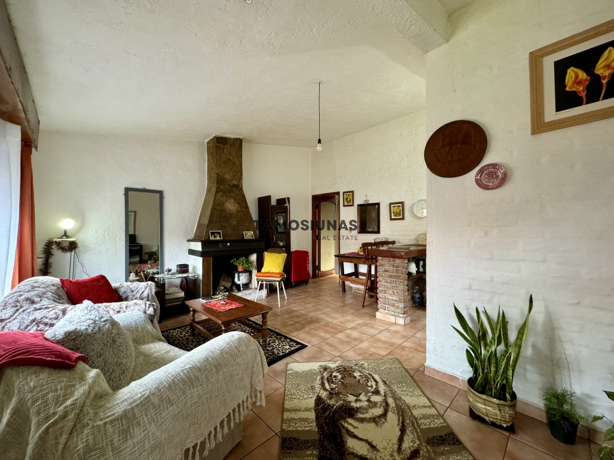 Casa ID.524 - Casa en venta de 4 dormitorios 2 baños 